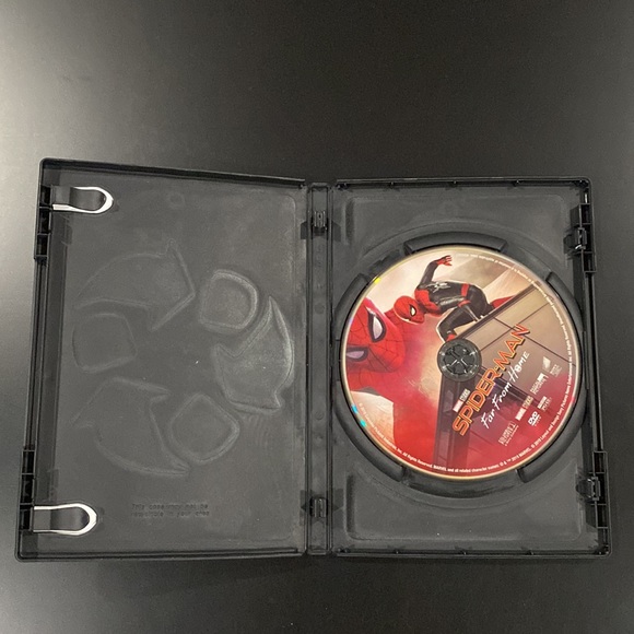 Spider-Man: Far from Home - DVD - Picture 3 of 4